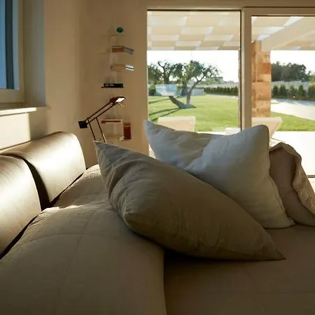 빌라 Sleeps 6 Air Con