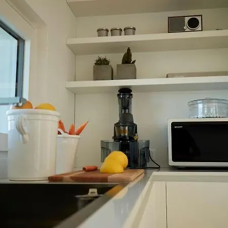 Sleeps 6 Air Con 빌라