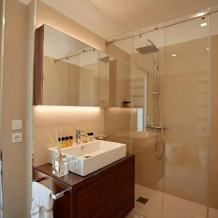 빌라 Sleeps 6 Air Con