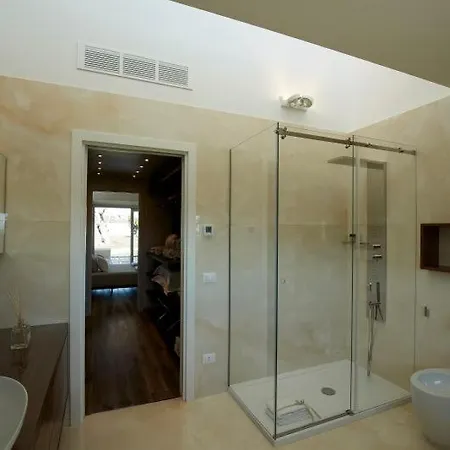 빌라 Sleeps 6 Air Con